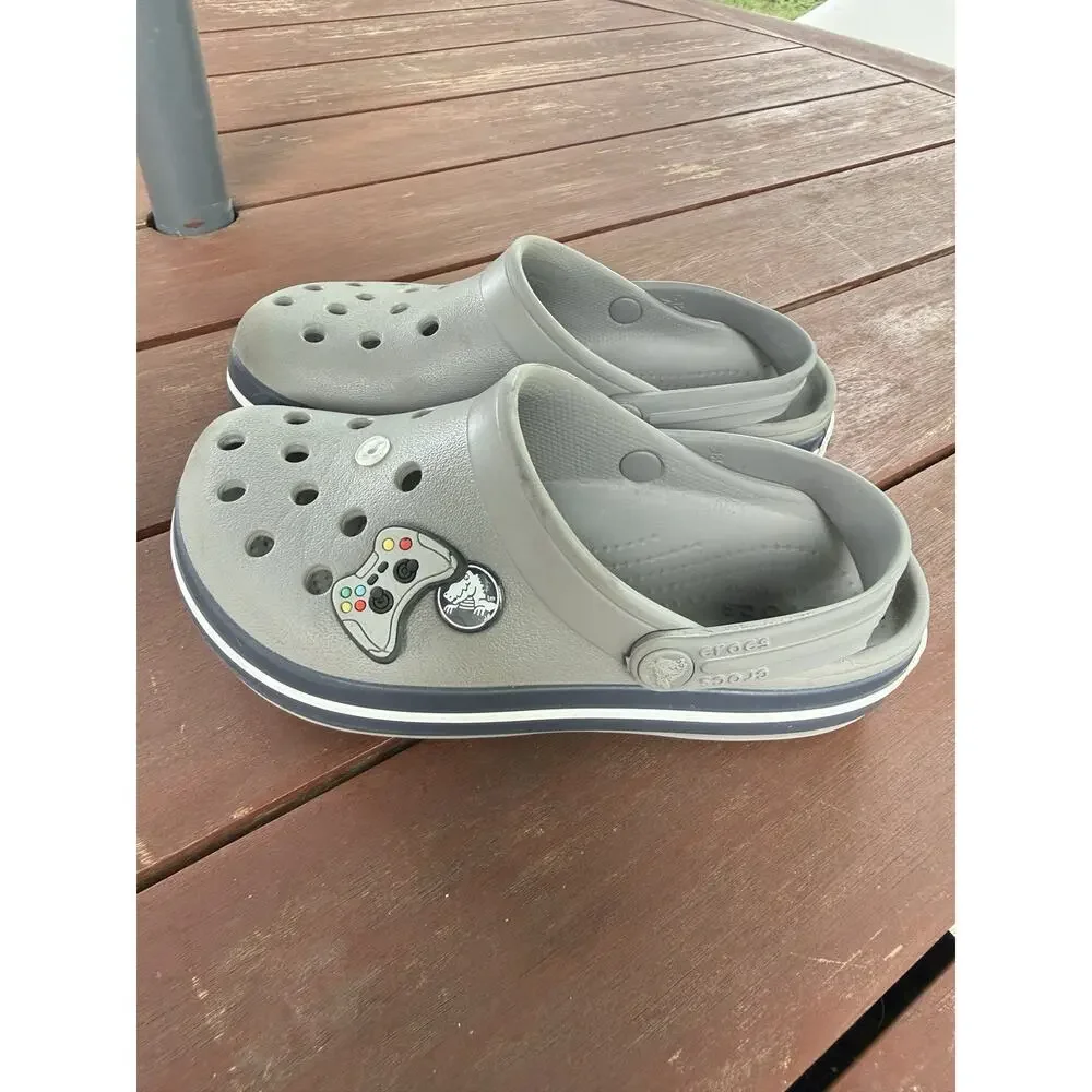 CROCS Unisex Kids Gray Slip On Rubber Shoes Clogs Size C12